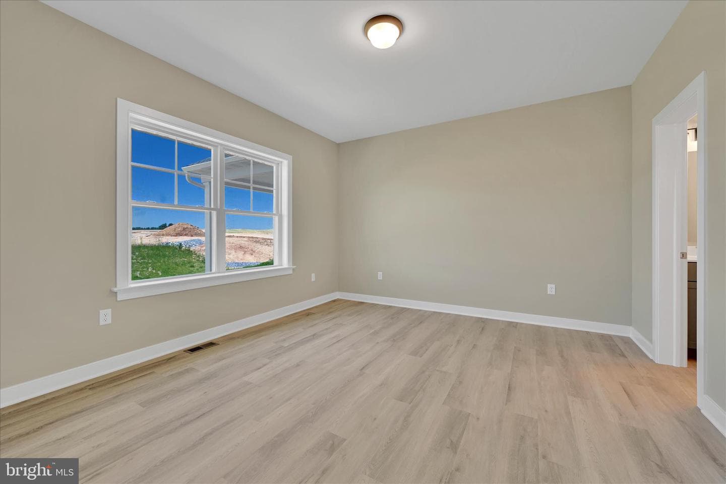 309 Ridgefield Drive photo 12