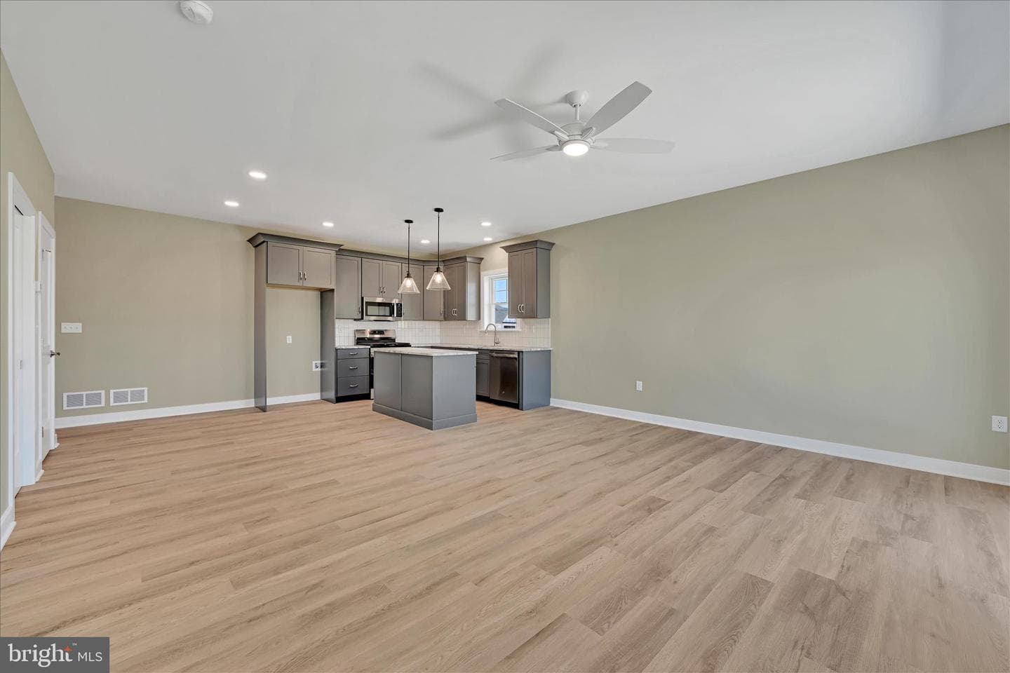 309 Ridgefield Drive photo 5