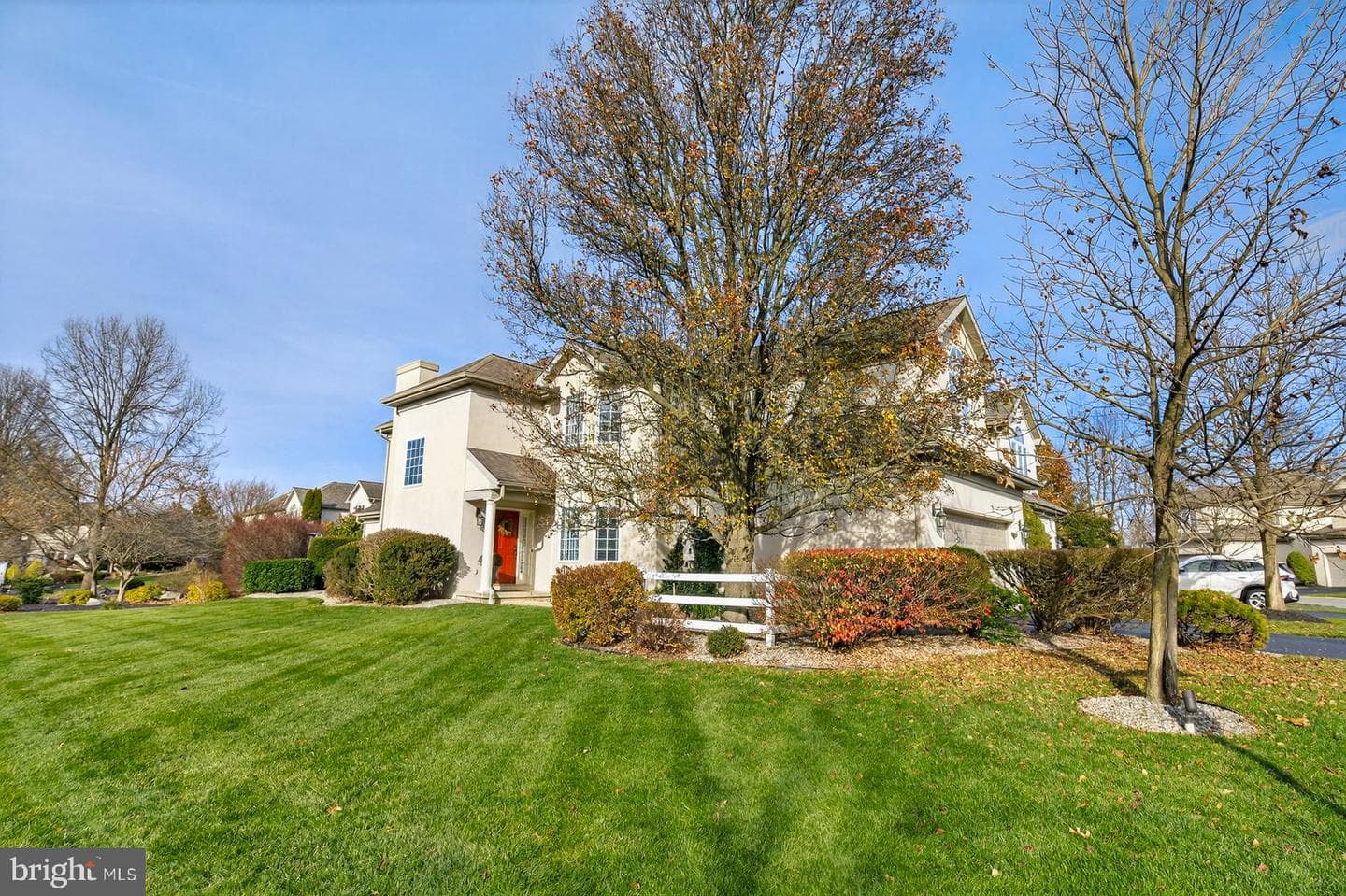 1098 Stillwood Circle photo 3