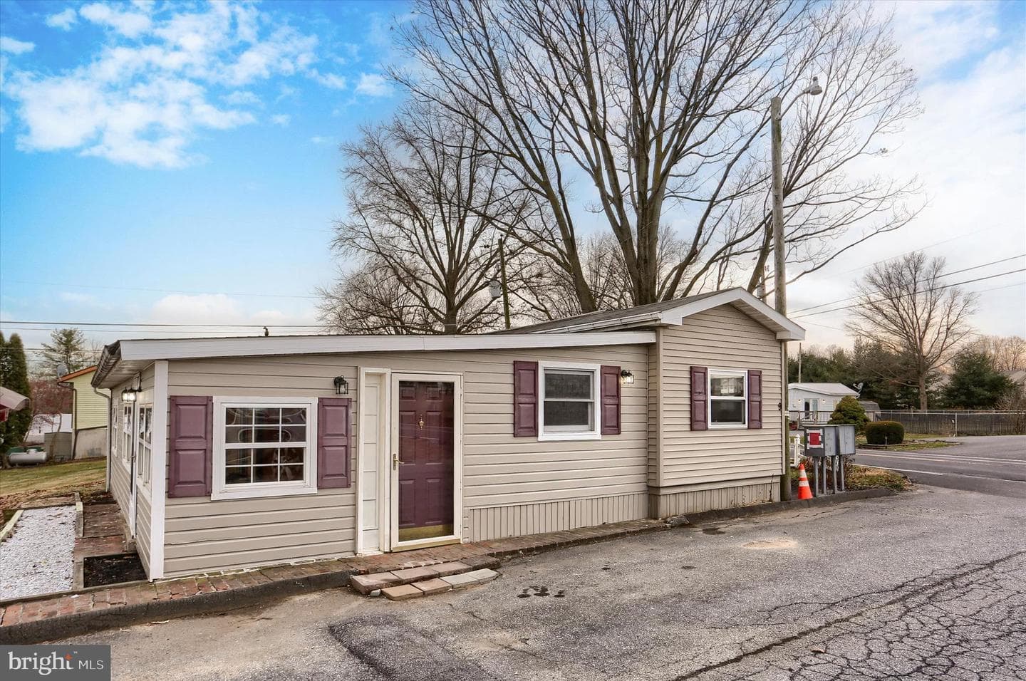 1963 Sheaffer Road, Elizabethtown