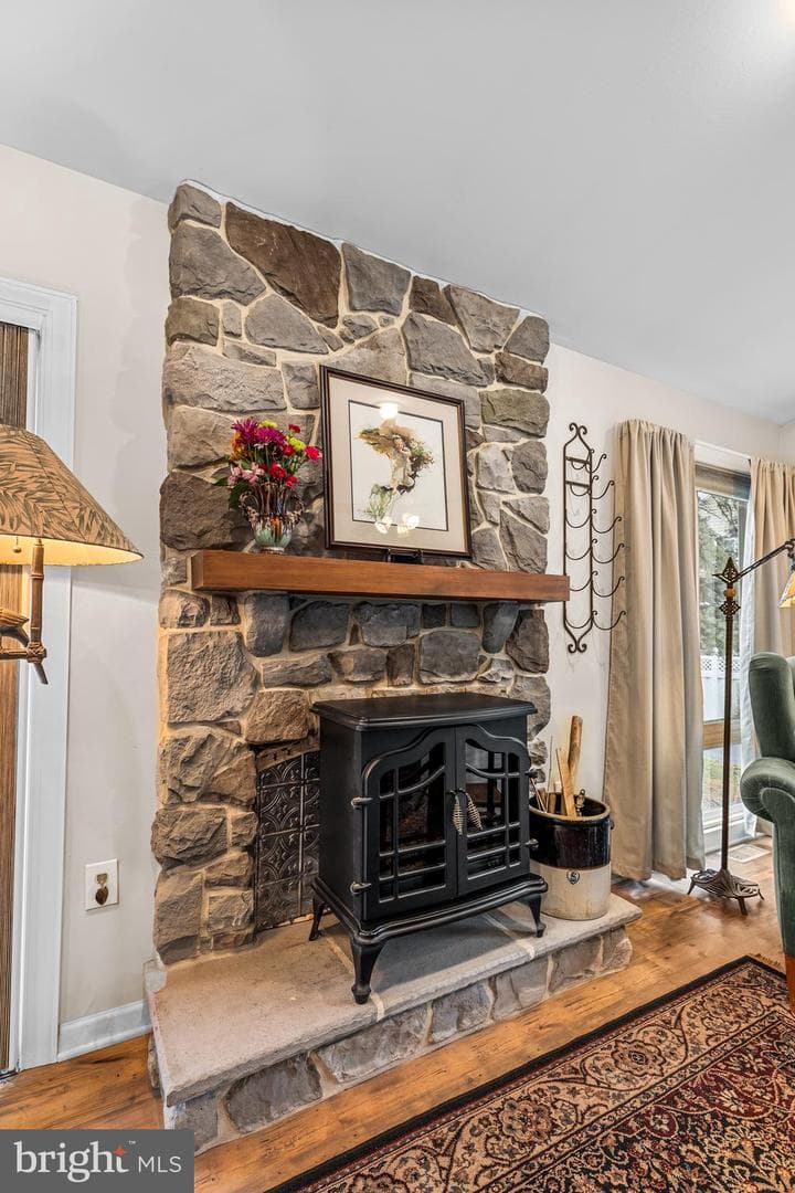 255 Elizabeth Street photo 21