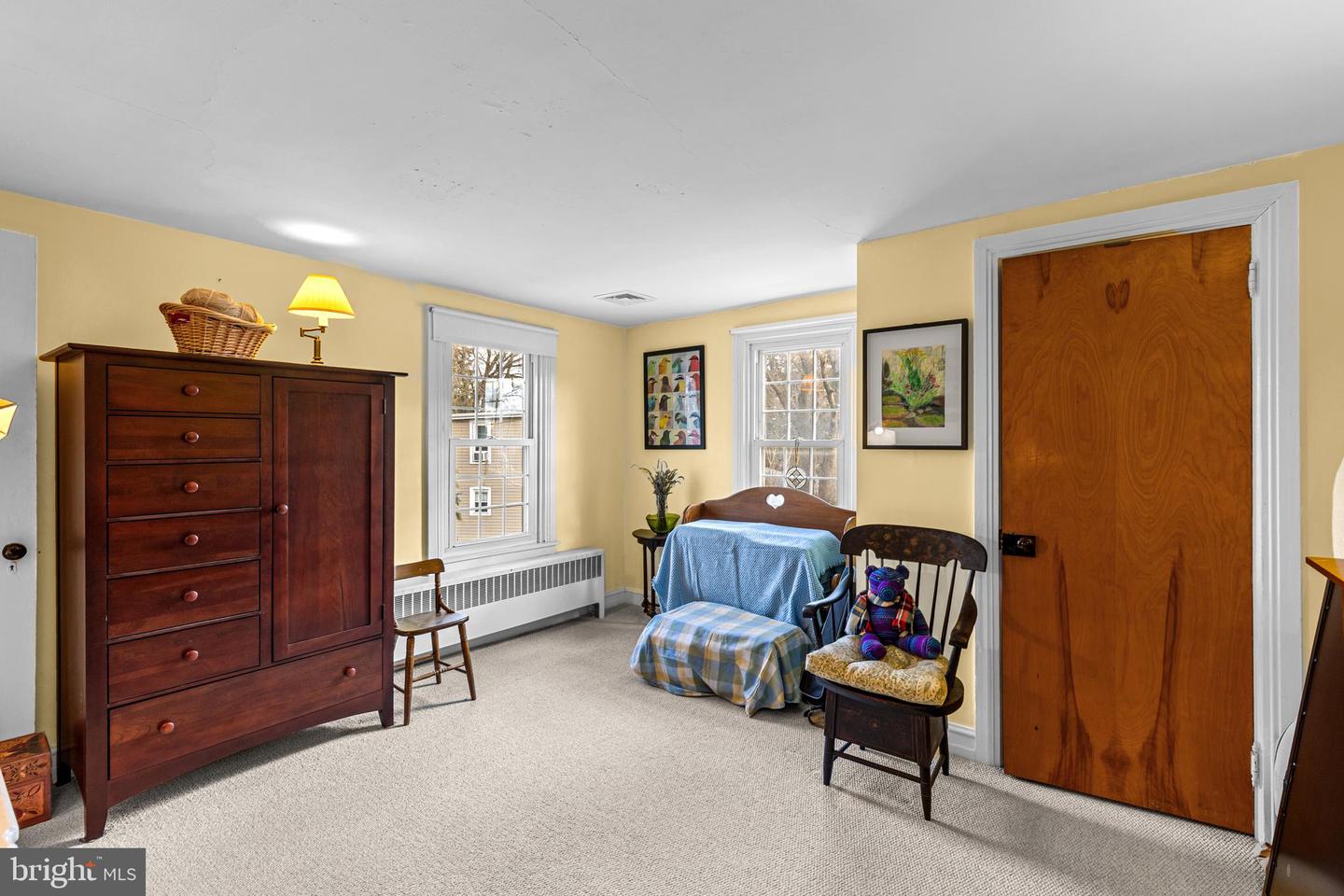255 Elizabeth Street photo 31