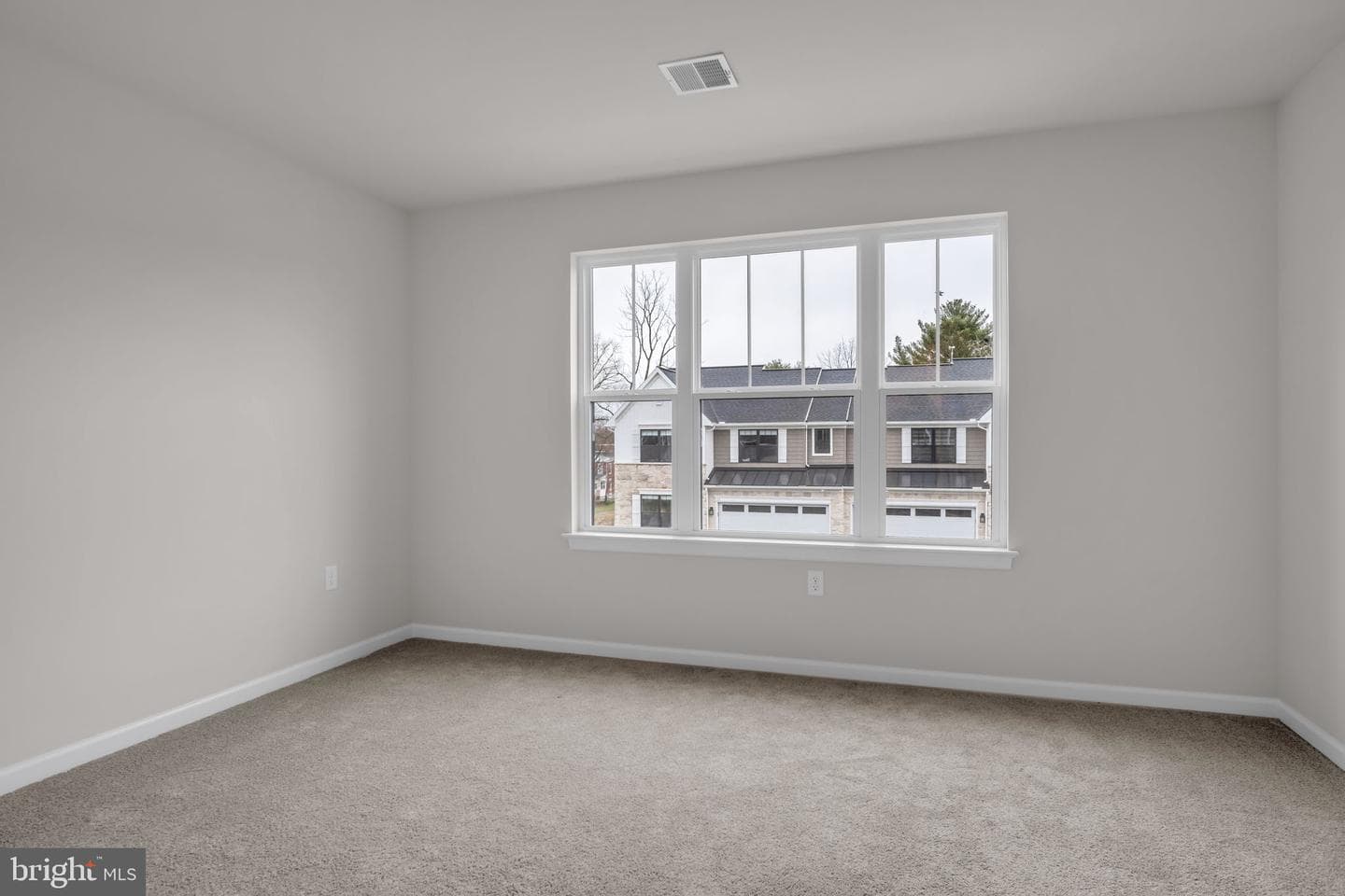 109 Village Drive photo 7