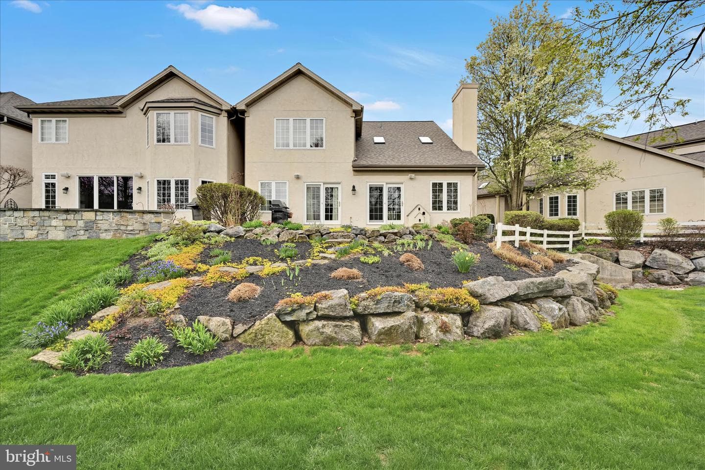 728 Woodfield Drive photo 41