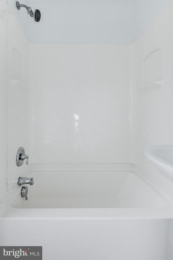 544 N Mary Street photo 22
