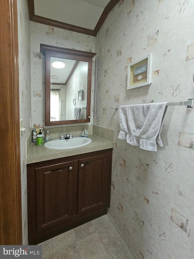 927 Emerald Street photo 24