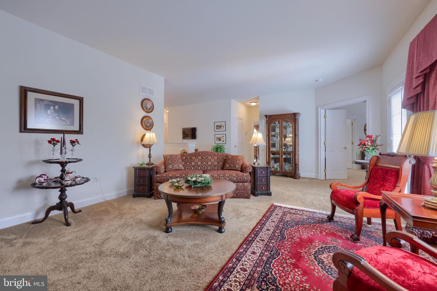 900 Cambridge Drive photo 28