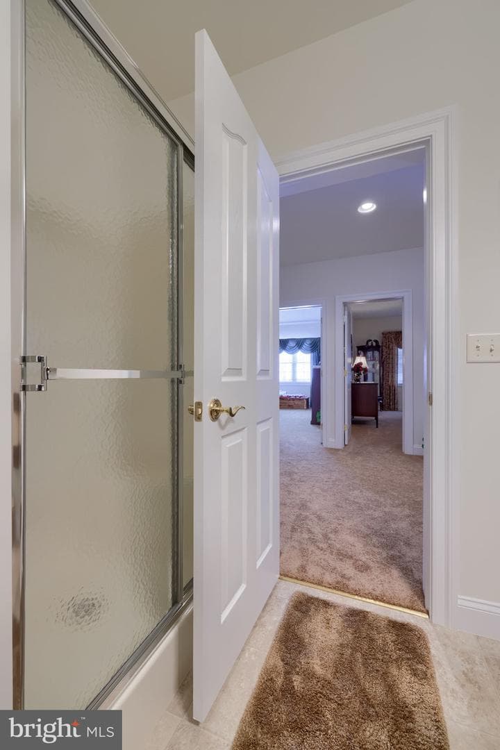 900 Cambridge Drive photo 39