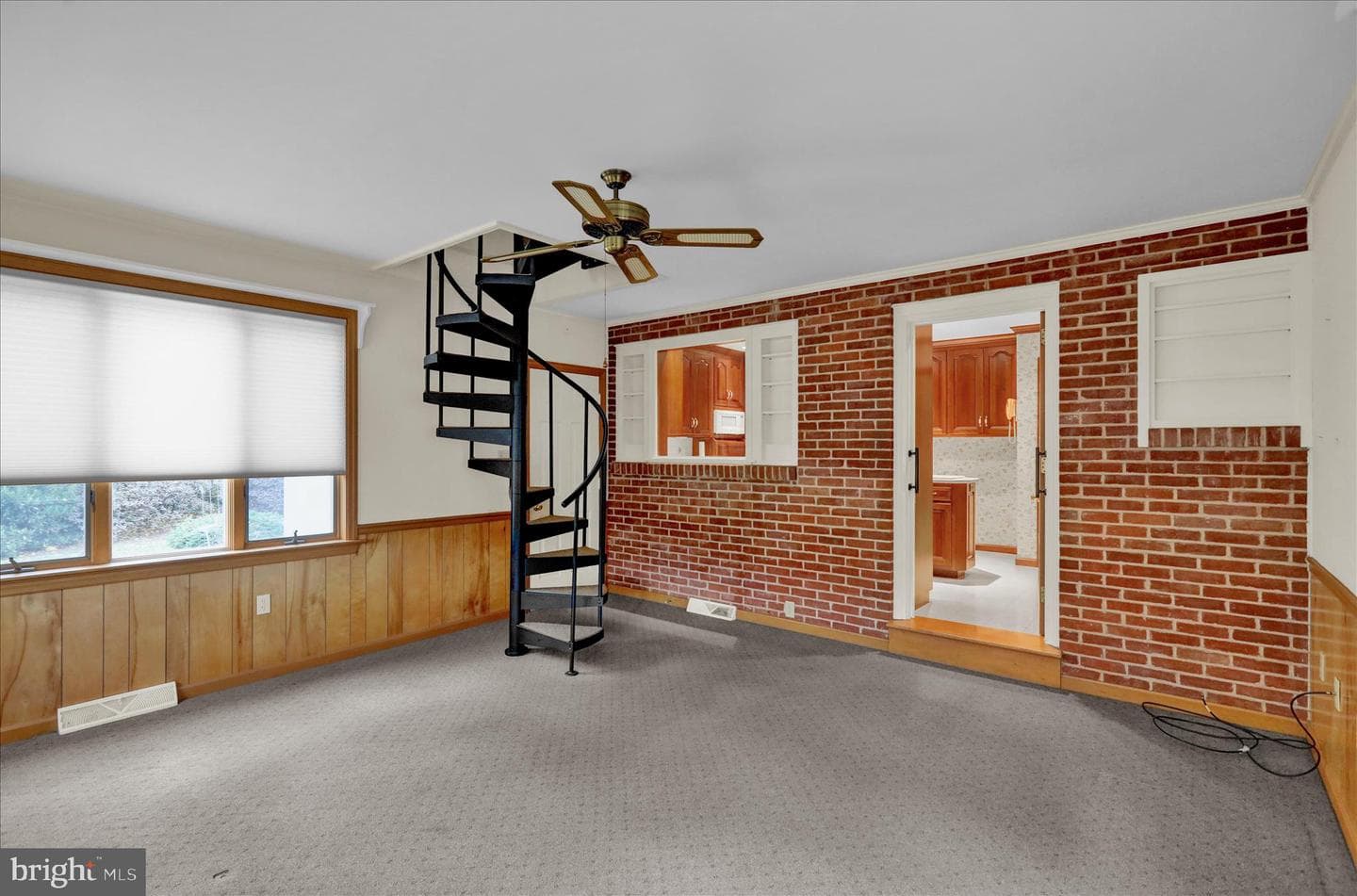 62 Oak Lane photo 35