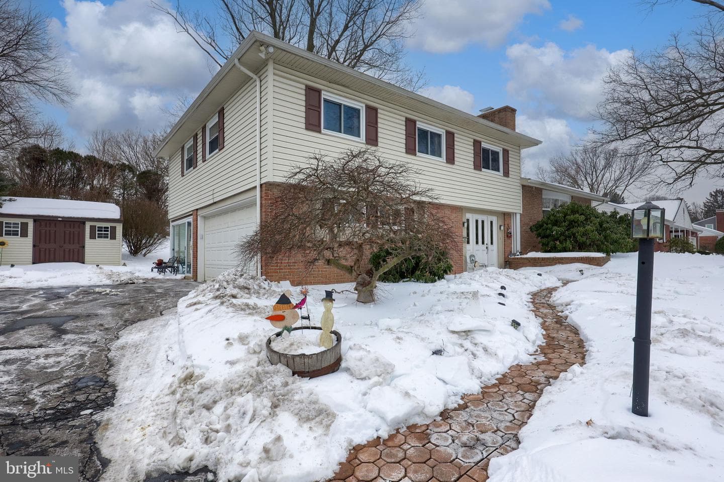 340 Primrose Avenue photo 43