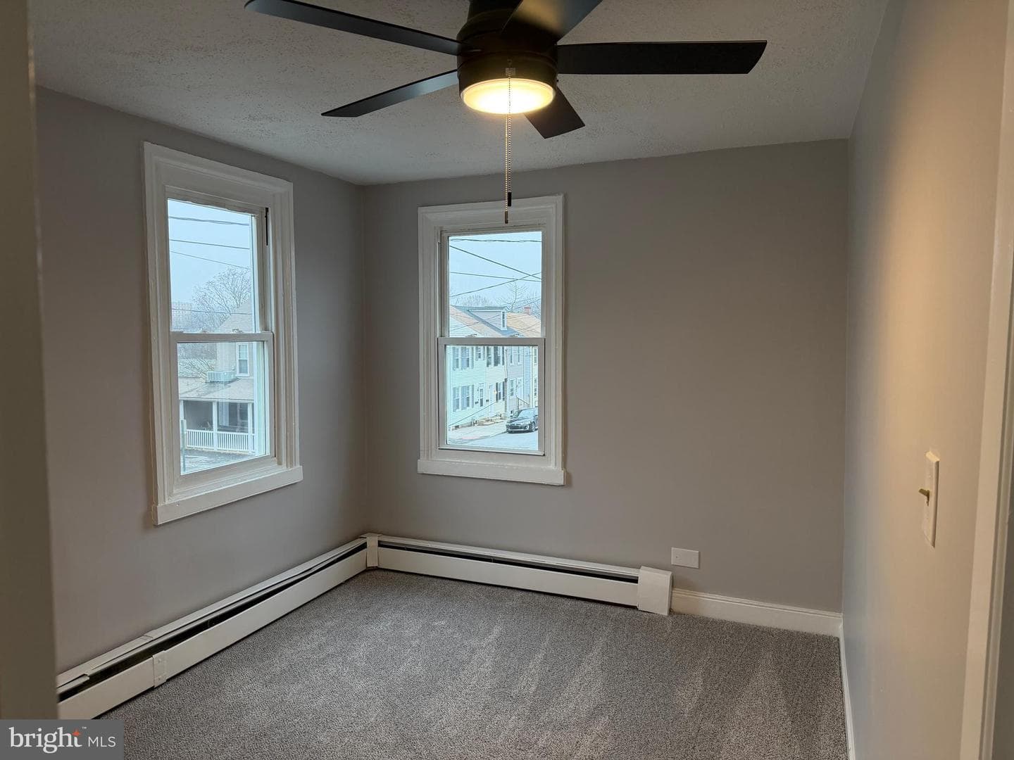 601 Manor Street photo 25