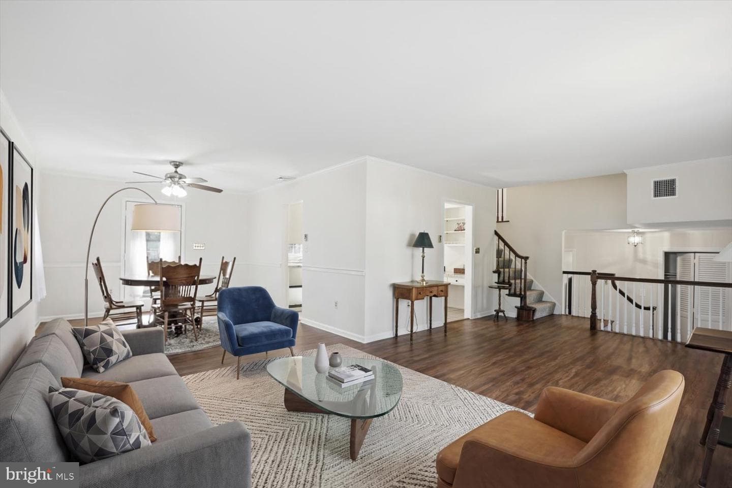 325 Balmer Road photo 4