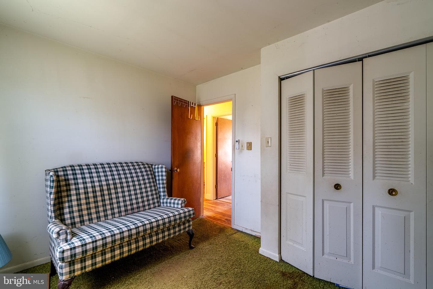 533 Martin Avenue photo 22