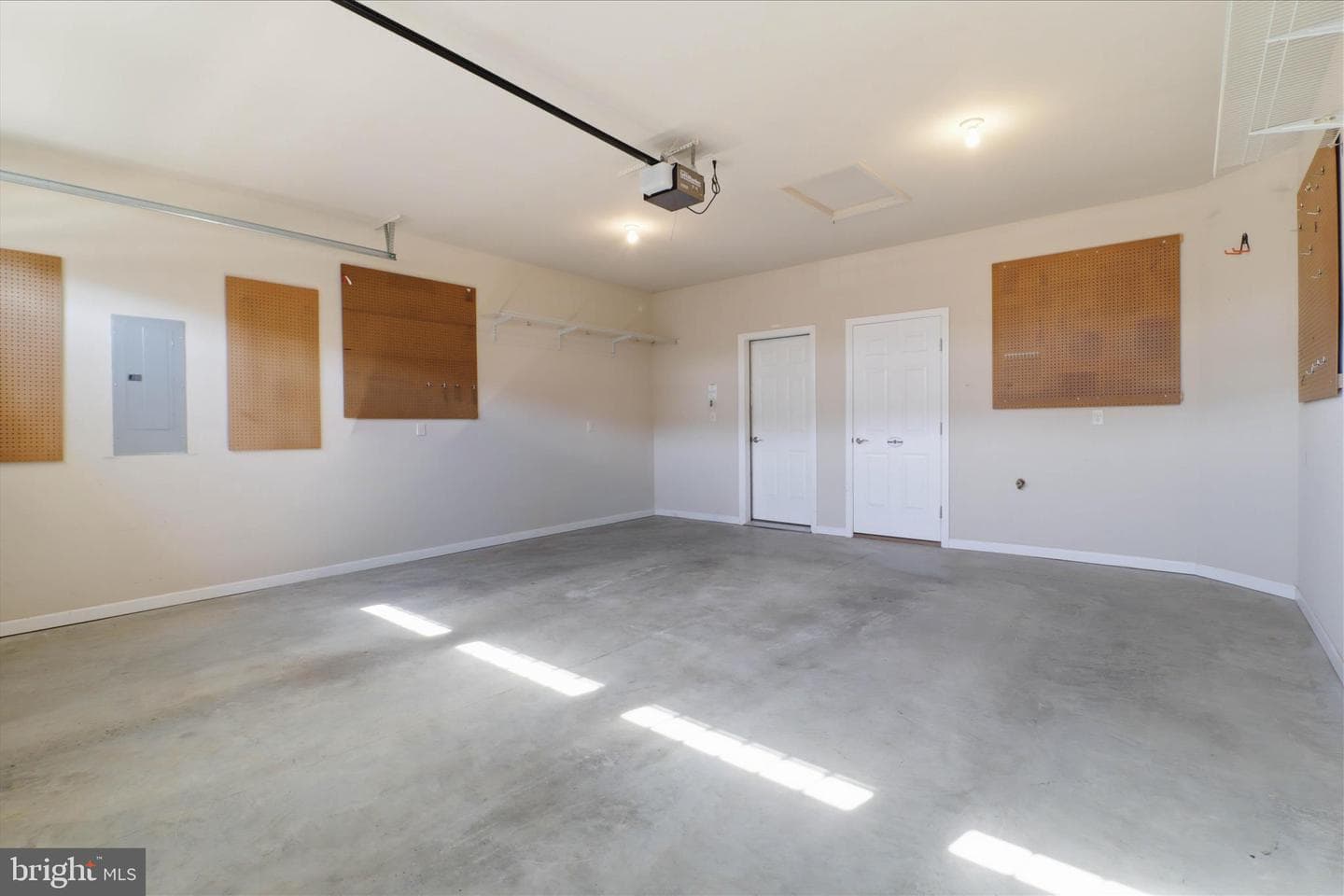 1237 Cantebury Drive photo 45