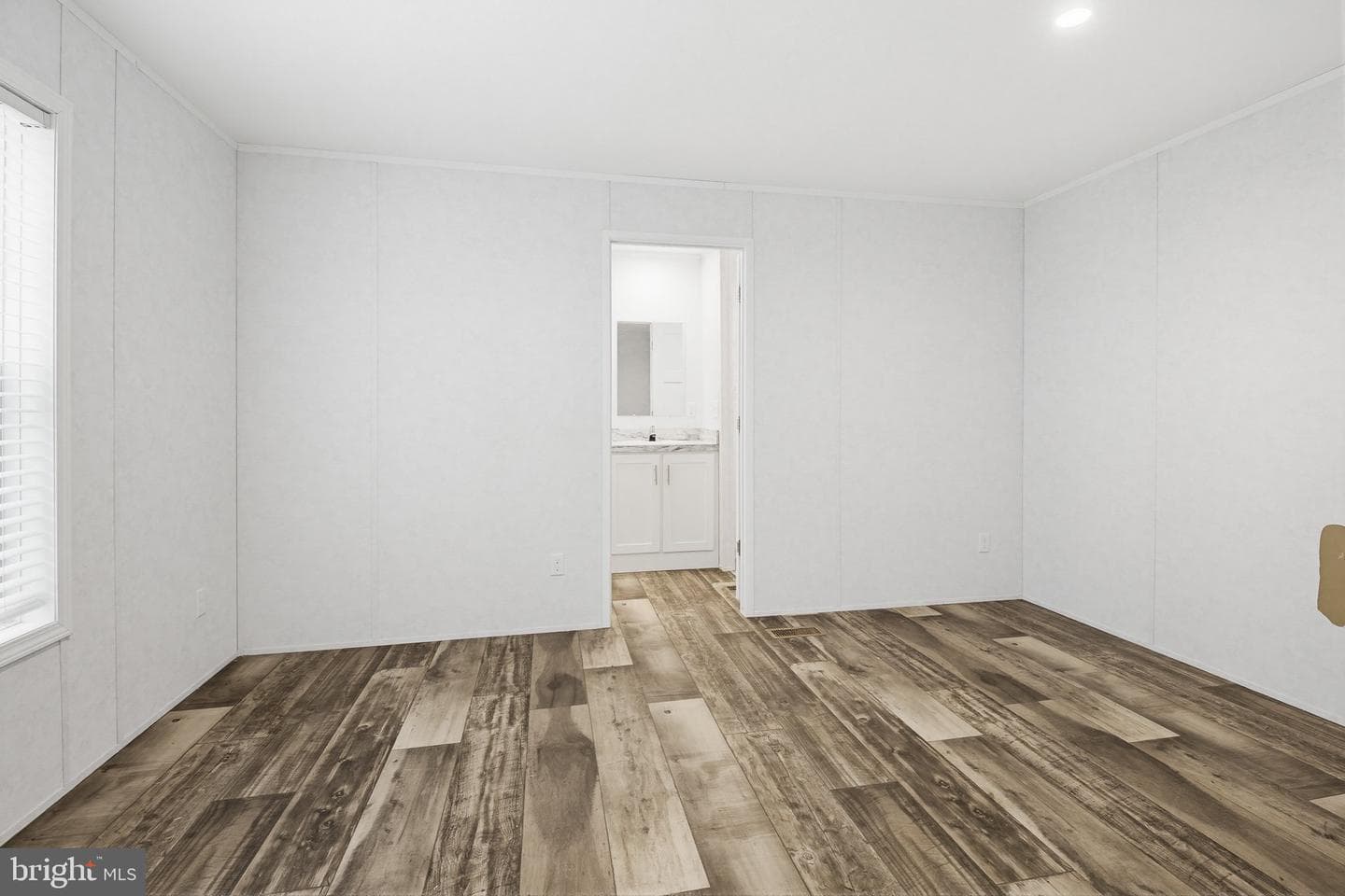 503 Cedar Ln photo 22