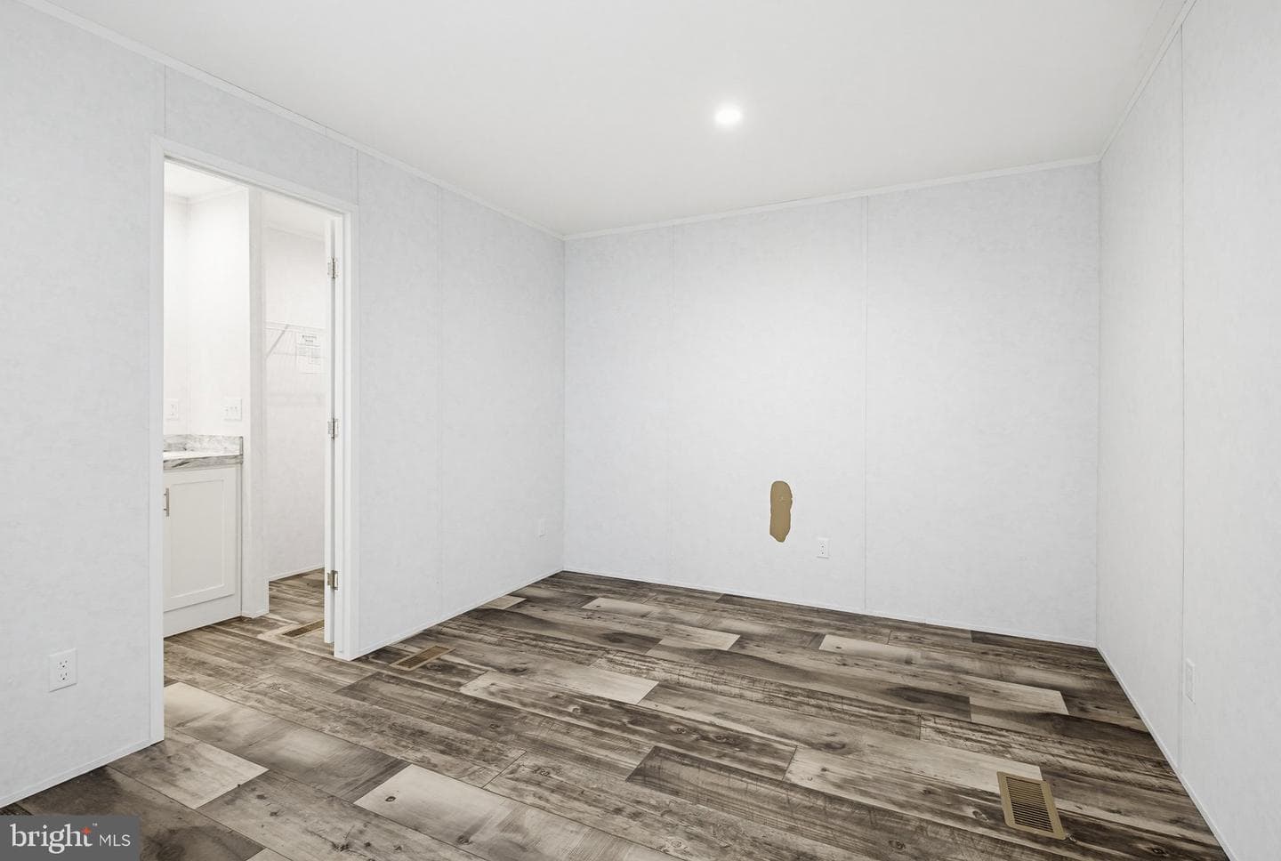503 Cedar Ln photo 23