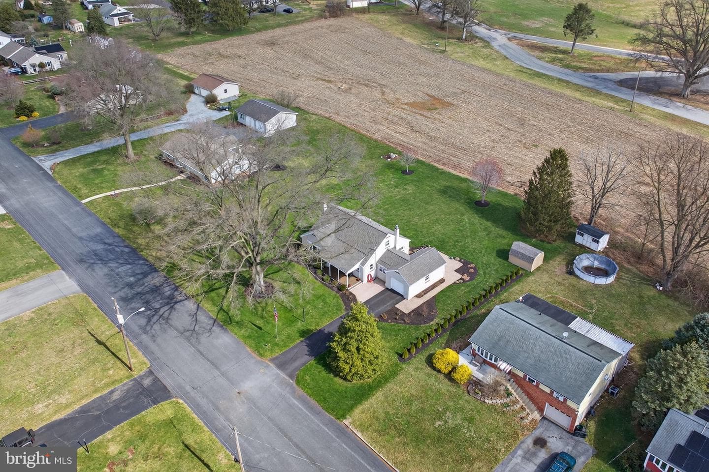 409 Delta Street photo 44