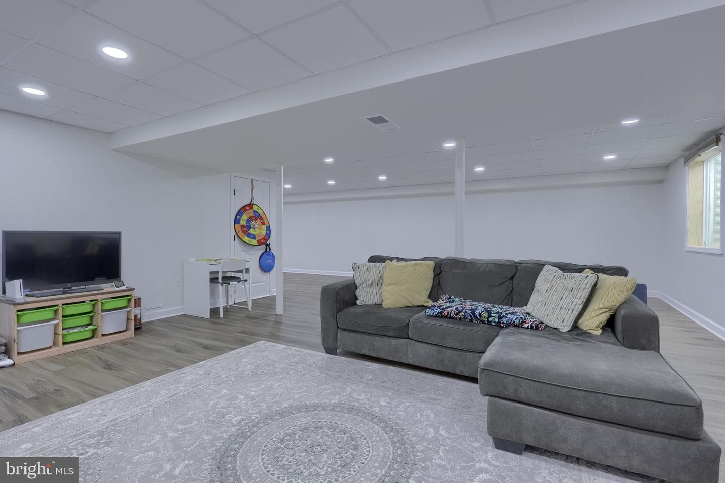 221 Sawgrass Drive photo 19