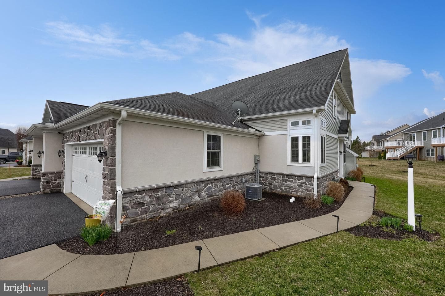 221 Sawgrass Drive photo 38