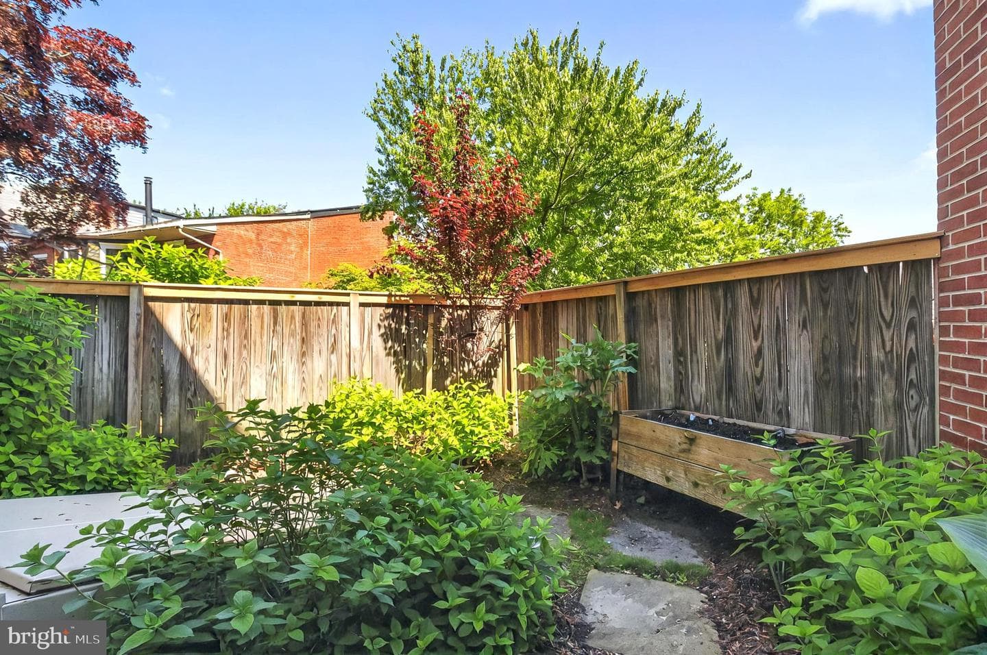 125 S Duke Street photo 28