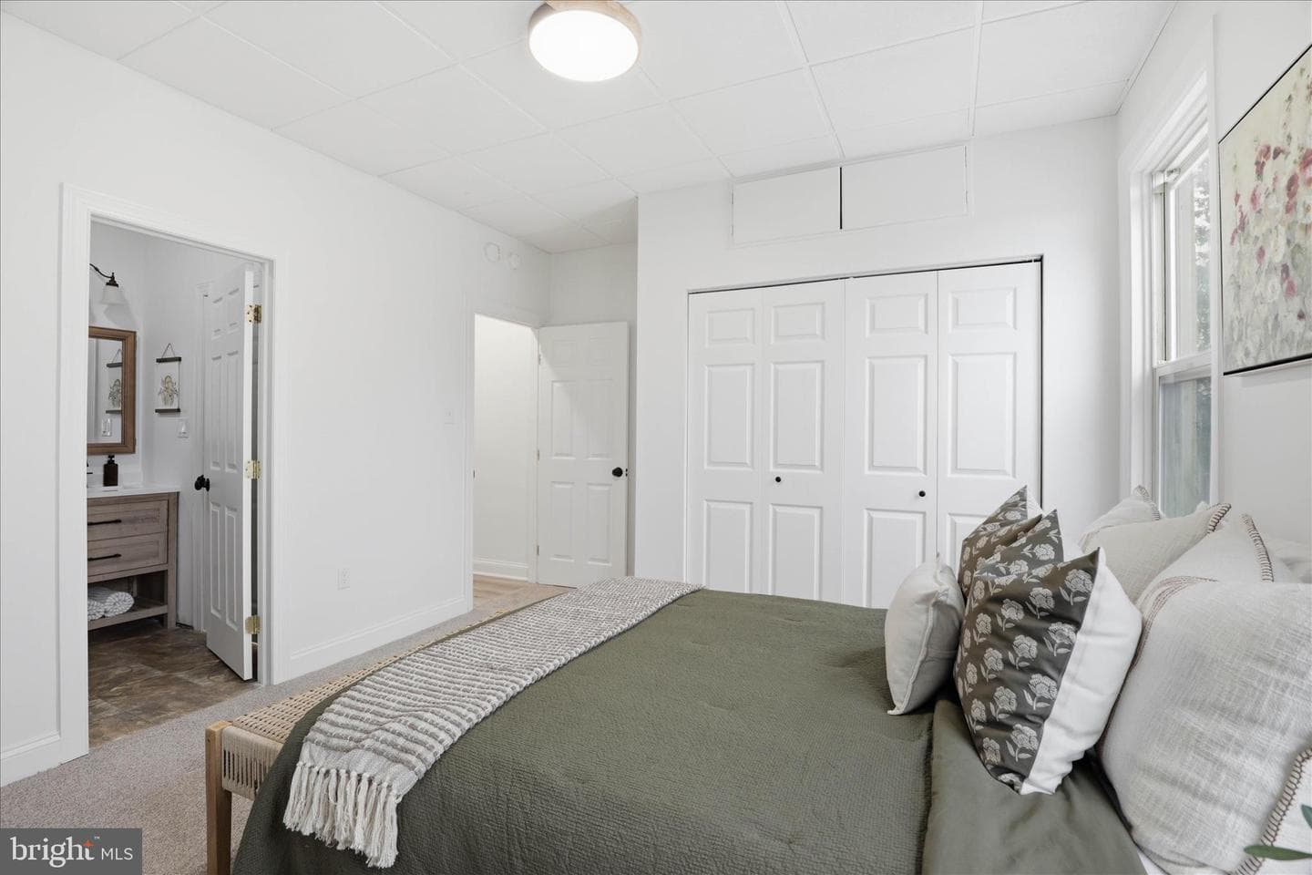 327 Hazel Street photo 17