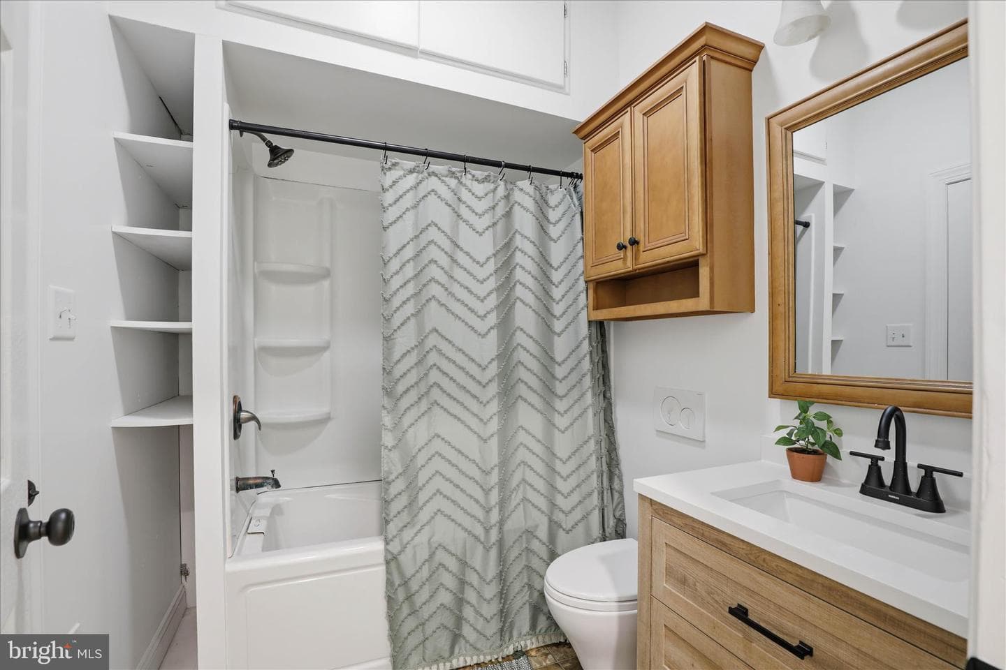 327 Hazel Street photo 19