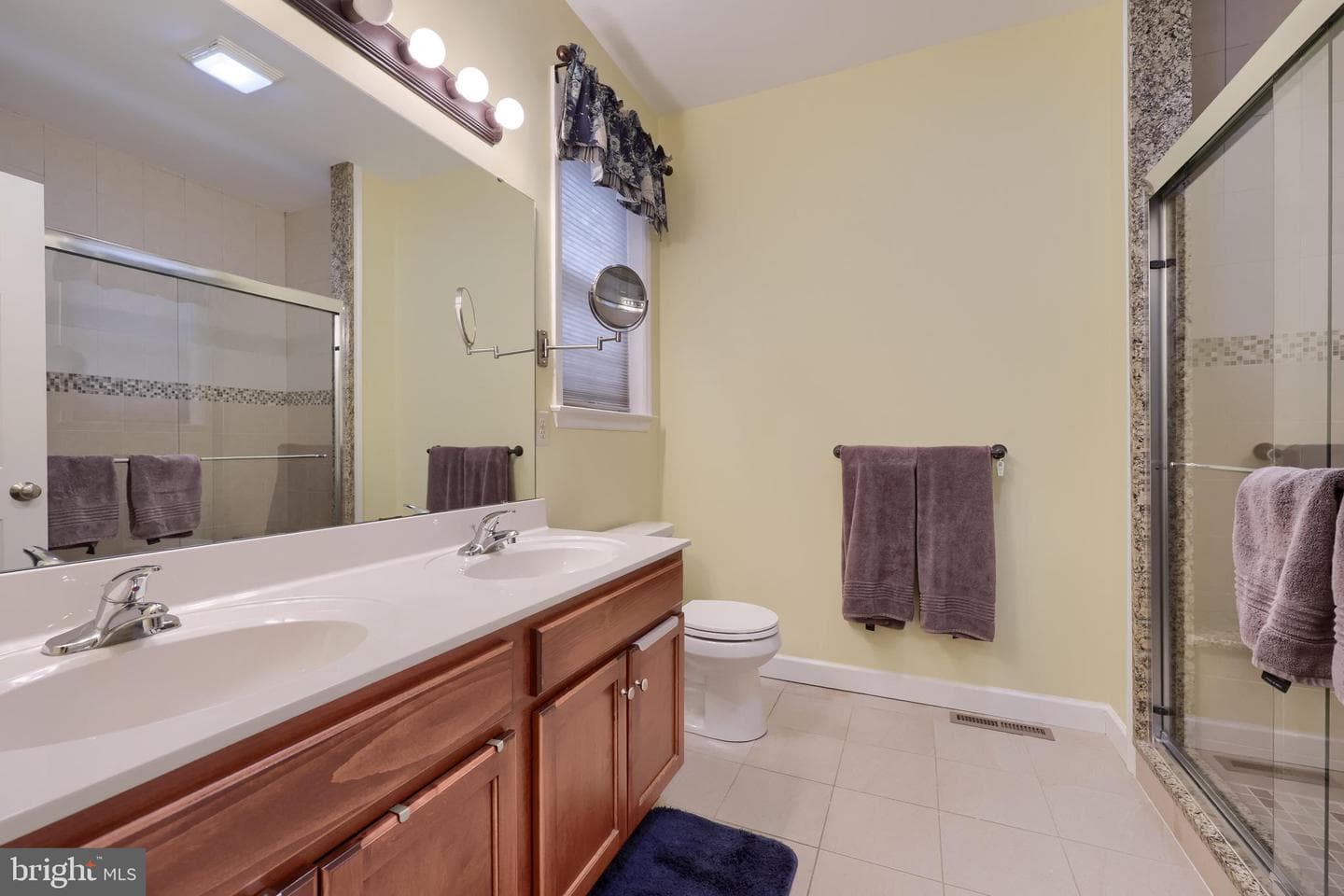 14 Chamberlain Lane photo 17