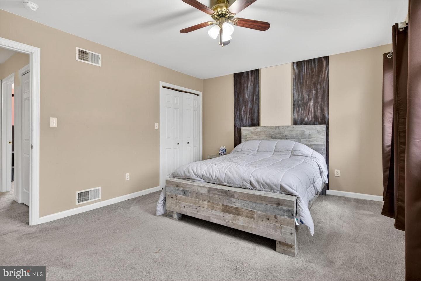 64 Beech Lane photo 12