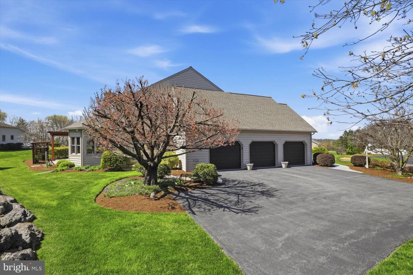 314 Country Meadows Drive photo 45