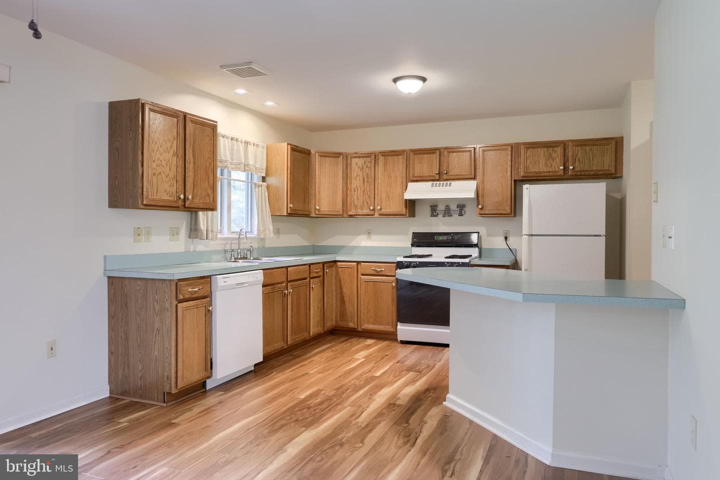30 Knollwood Road photo 10