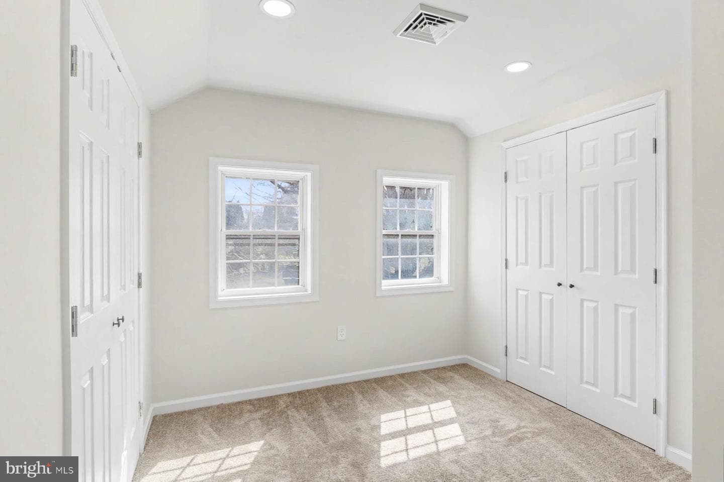 2050 Graystone Road photo 25