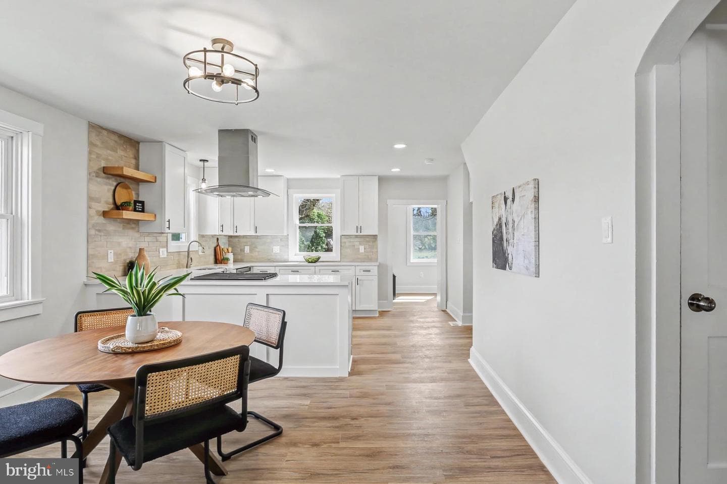 2050 Graystone Road photo 8