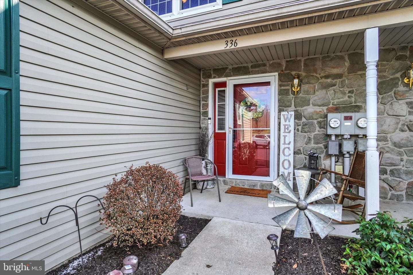 336 Deerfield Drive photo 2
