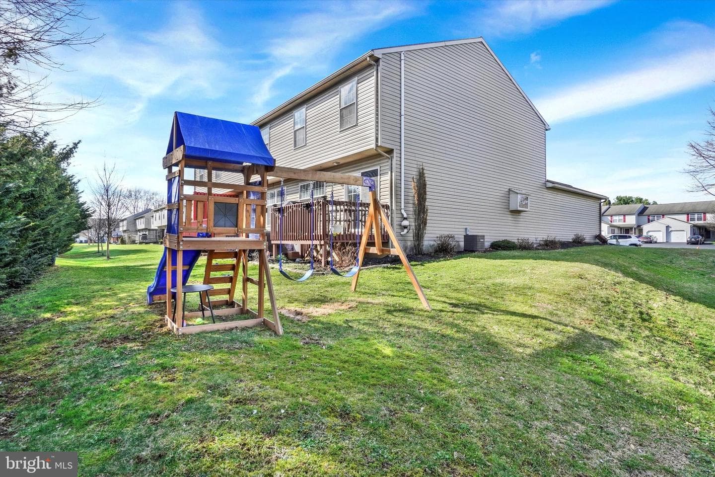 336 Deerfield Drive photo 26