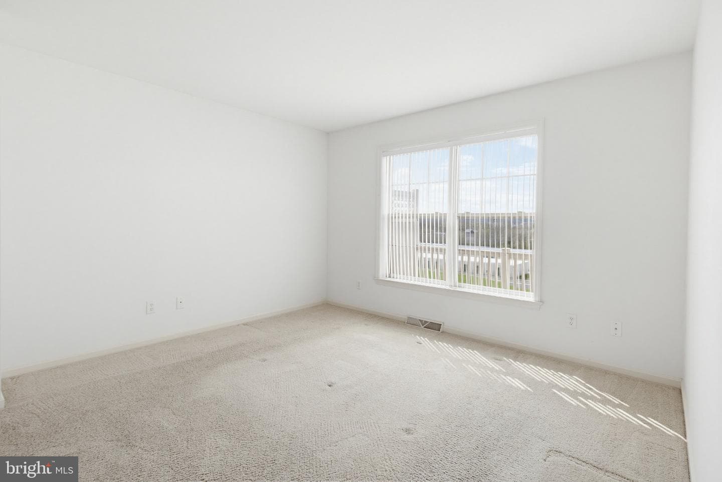 674 Royal View Drive photo 15
