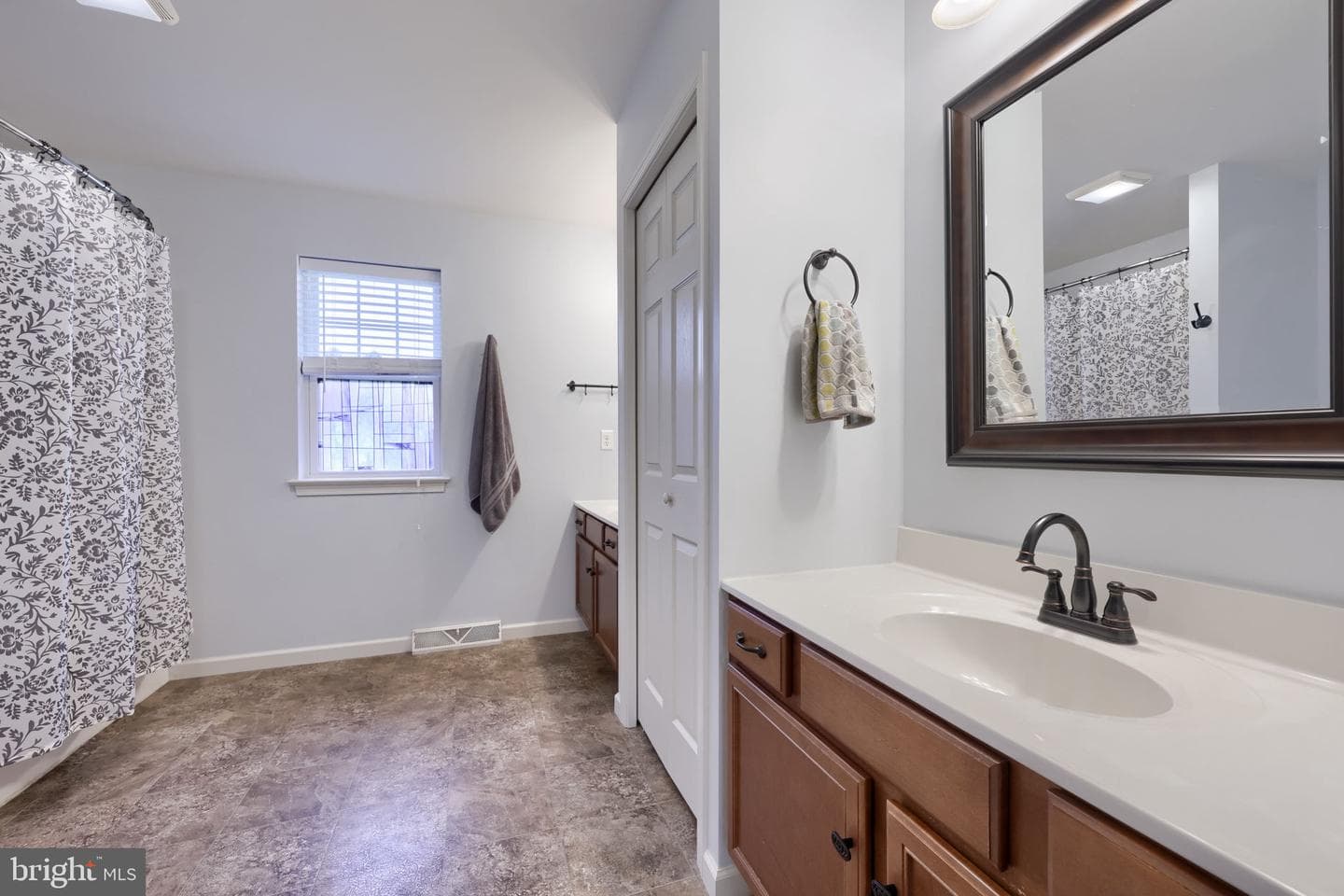 29 Summerlyn Drive photo 32