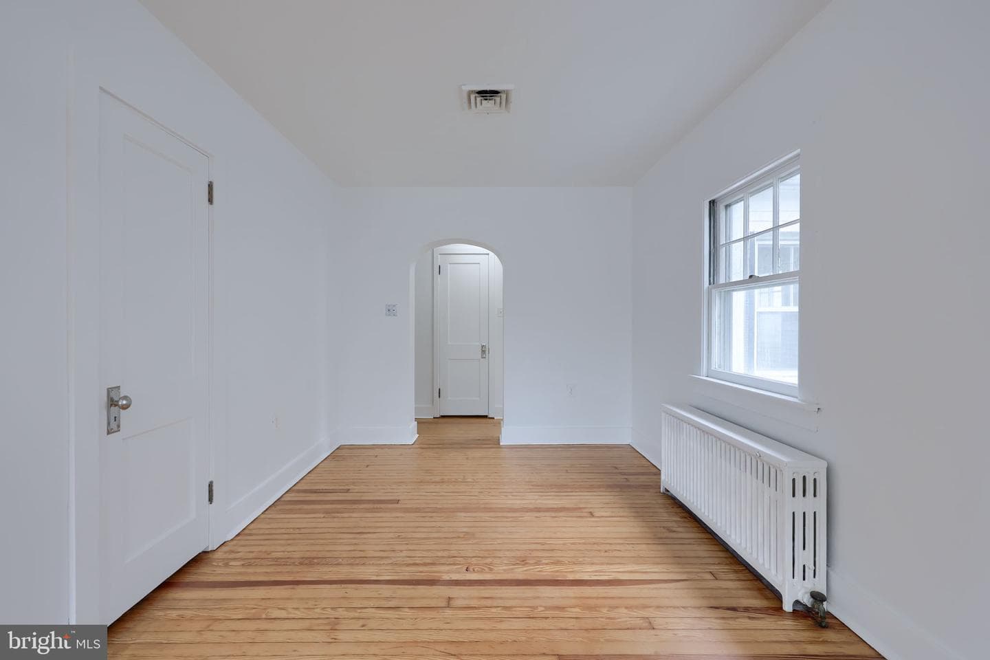 120 N Locust Street photo 10