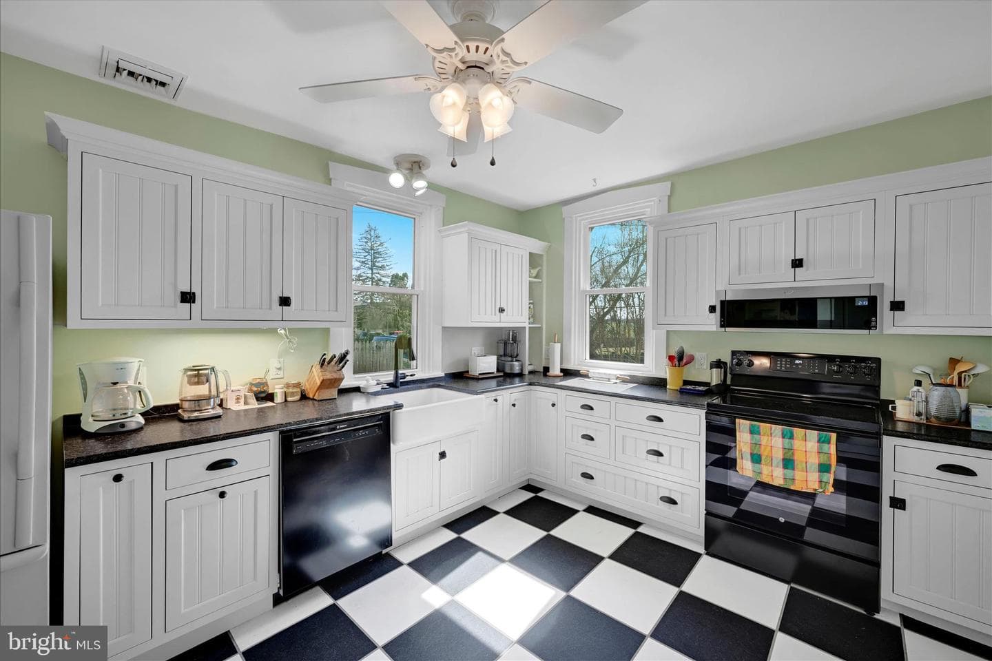 173 W Broad Street photo 10