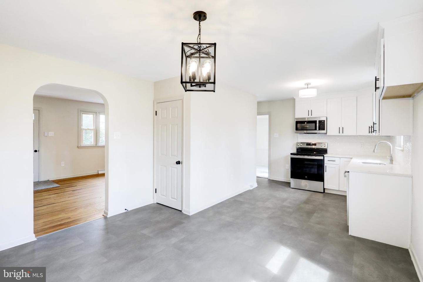 254 Blue Rock Road photo 5