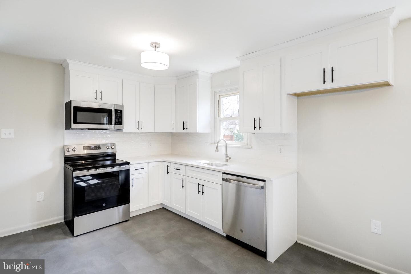 254 Blue Rock Road photo 6