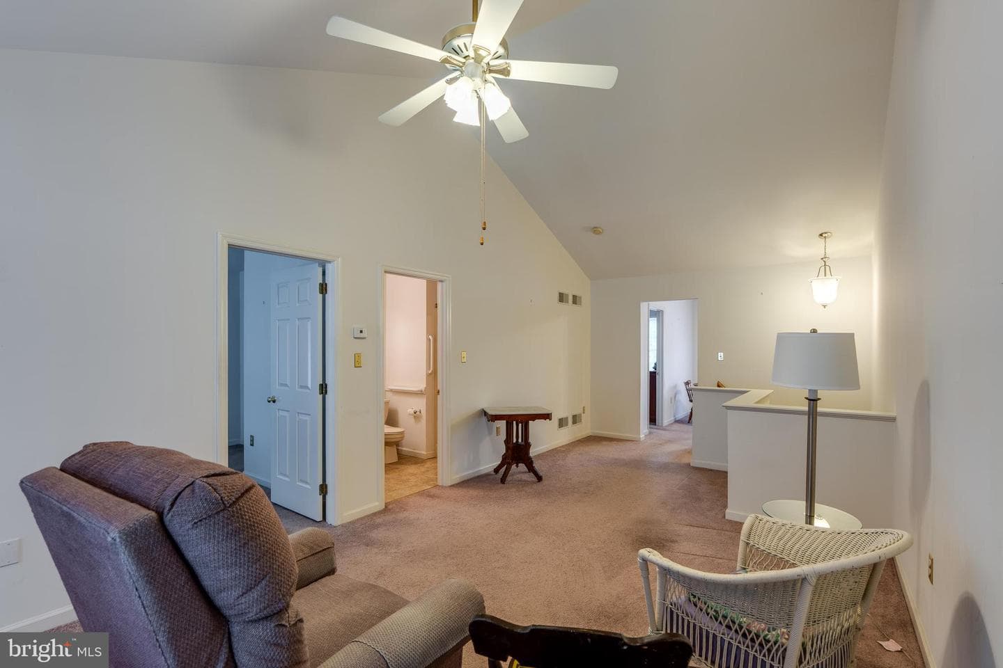 14 Oakgrove Lane photo 2