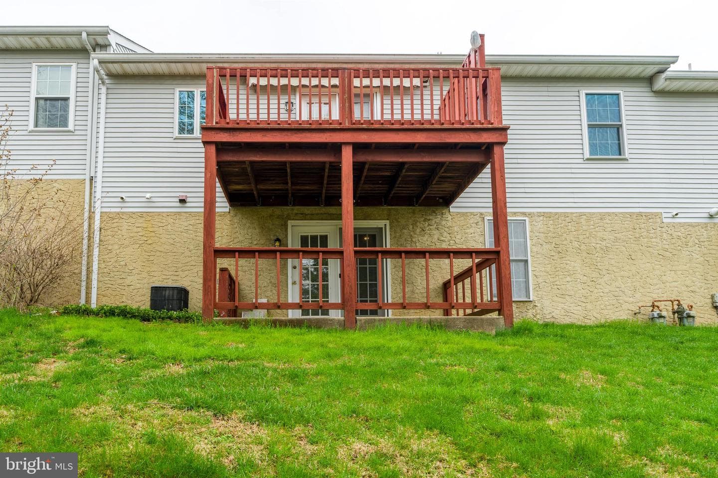 14 Oakgrove Lane photo 34