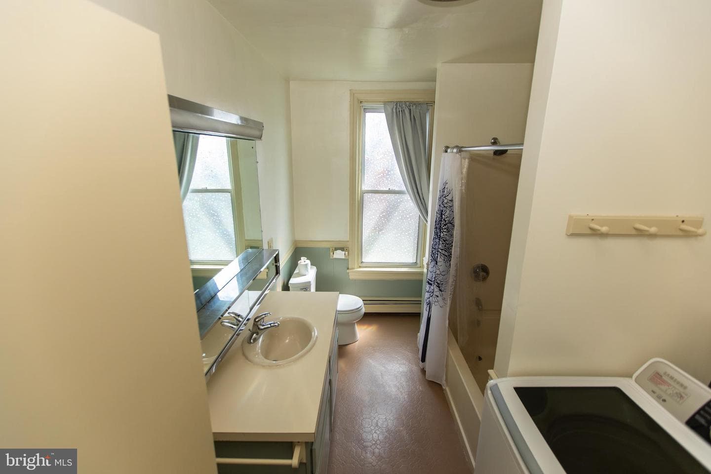 460 Chestnut Street photo 28