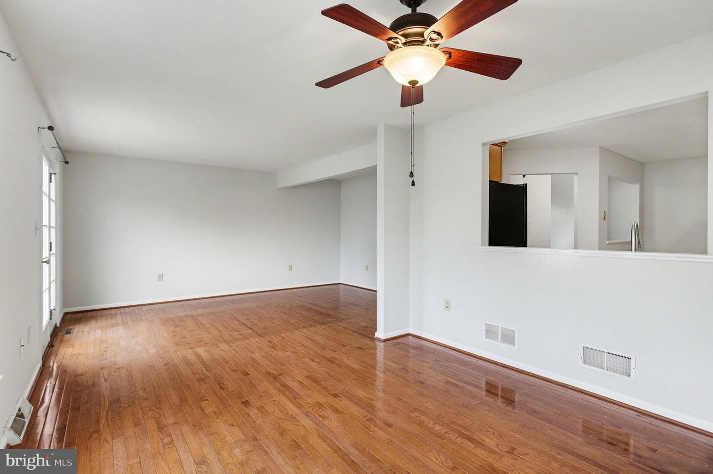 476 Hillside Drive photo 5