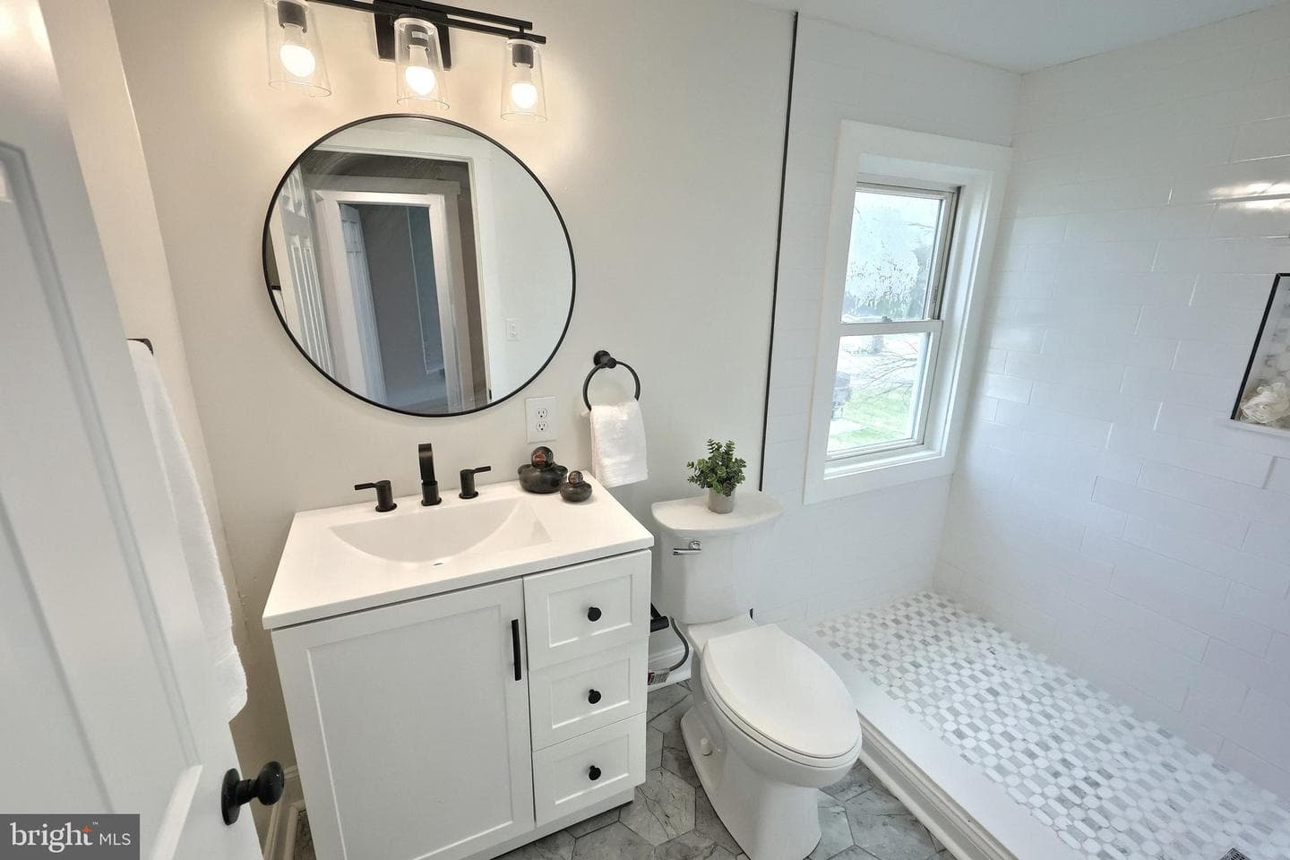 118 W Frederick Street photo 36