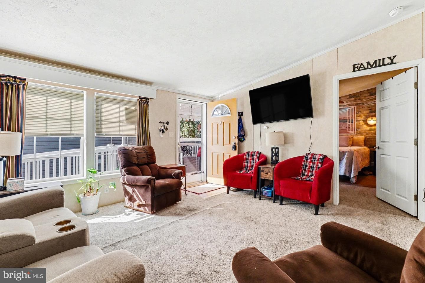 106 Madge Drive photo 5
