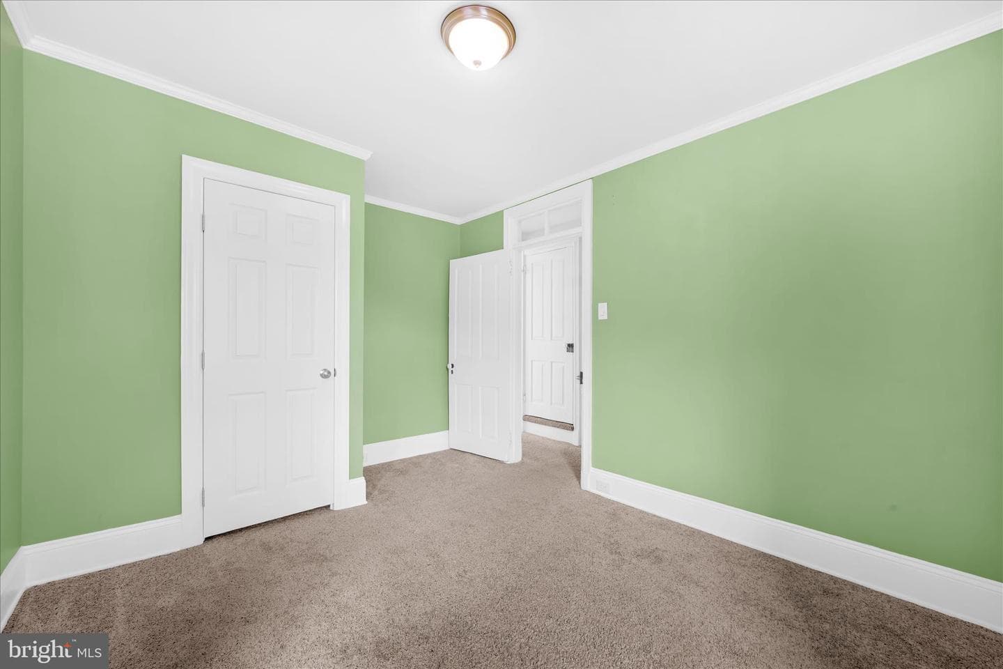 227 N 3rd Street photo 16
