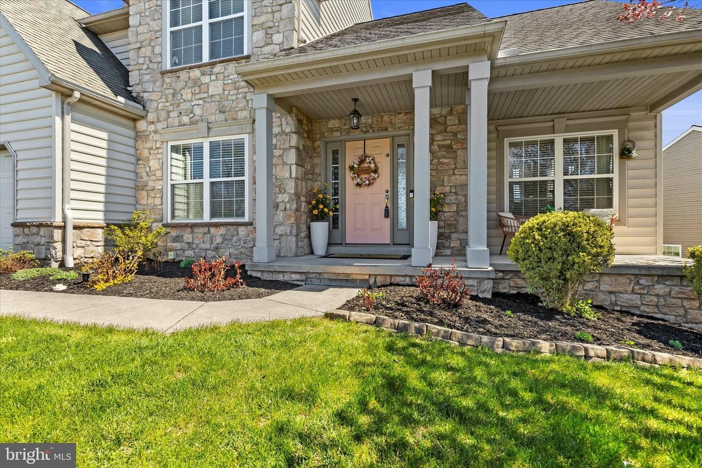 919 Hedgewyck Lane photo 4