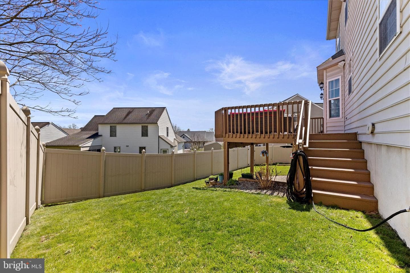919 Hedgewyck Lane photo 40