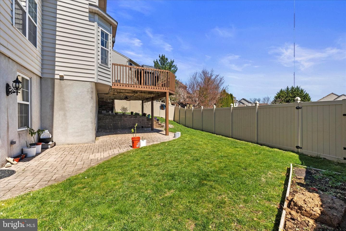 919 Hedgewyck Lane photo 43